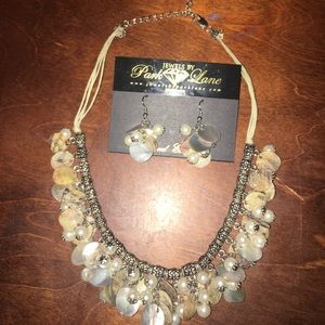 Park Lane Shellicious Necklace w/earrings