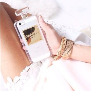 ArianaGrande Inspired Perfume Bottle iPhone 6 Case