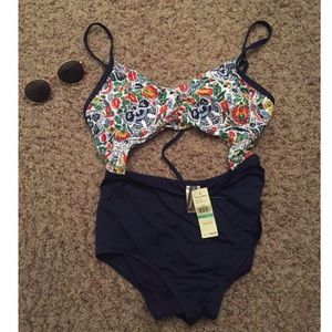 Tommy Bahama tropical one piece bathing suit