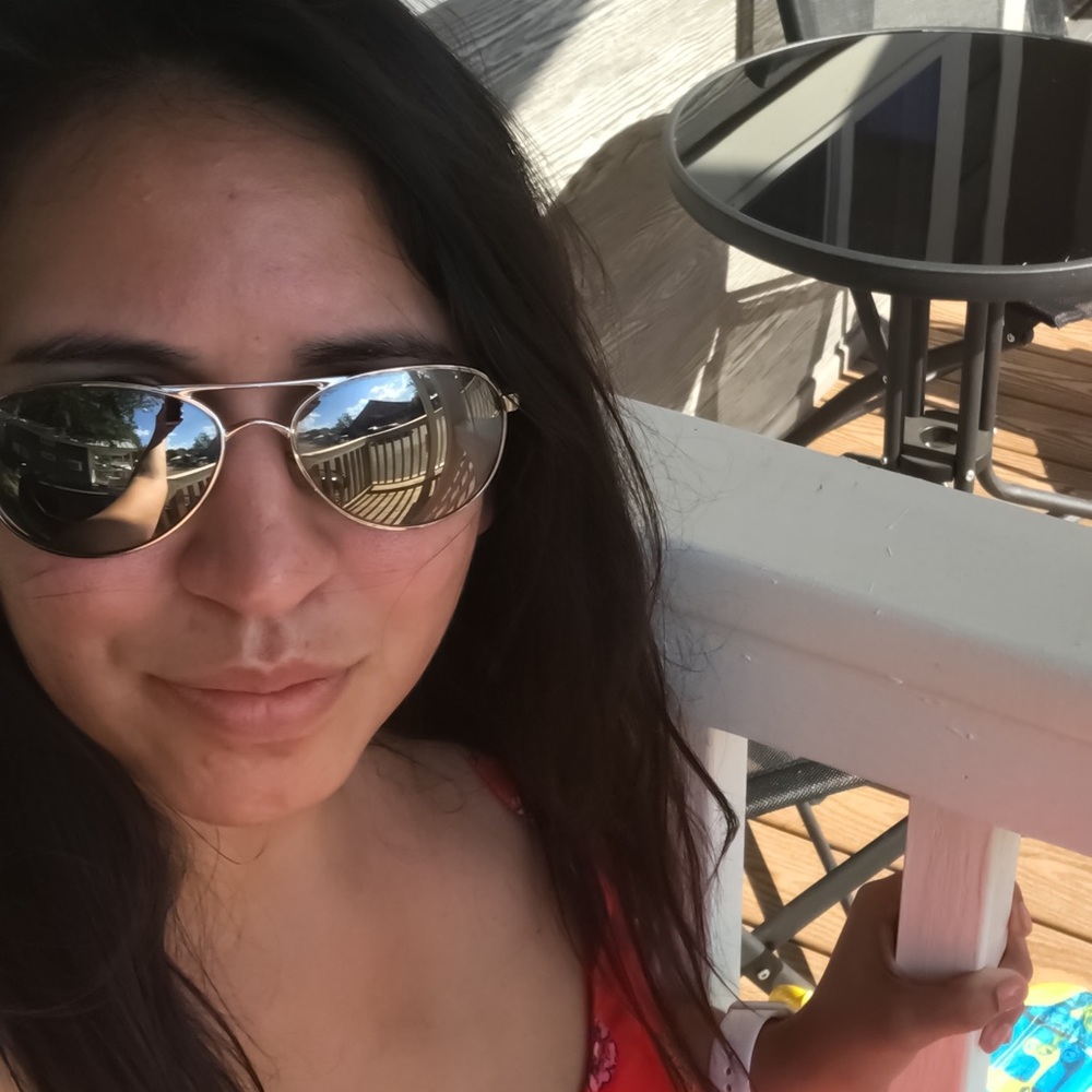 Meet your Posher, Bianca