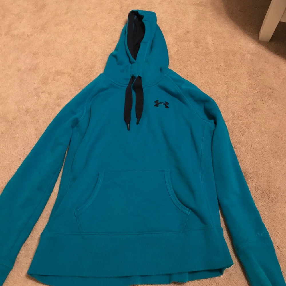 Under armour sweatshirt/hoodie