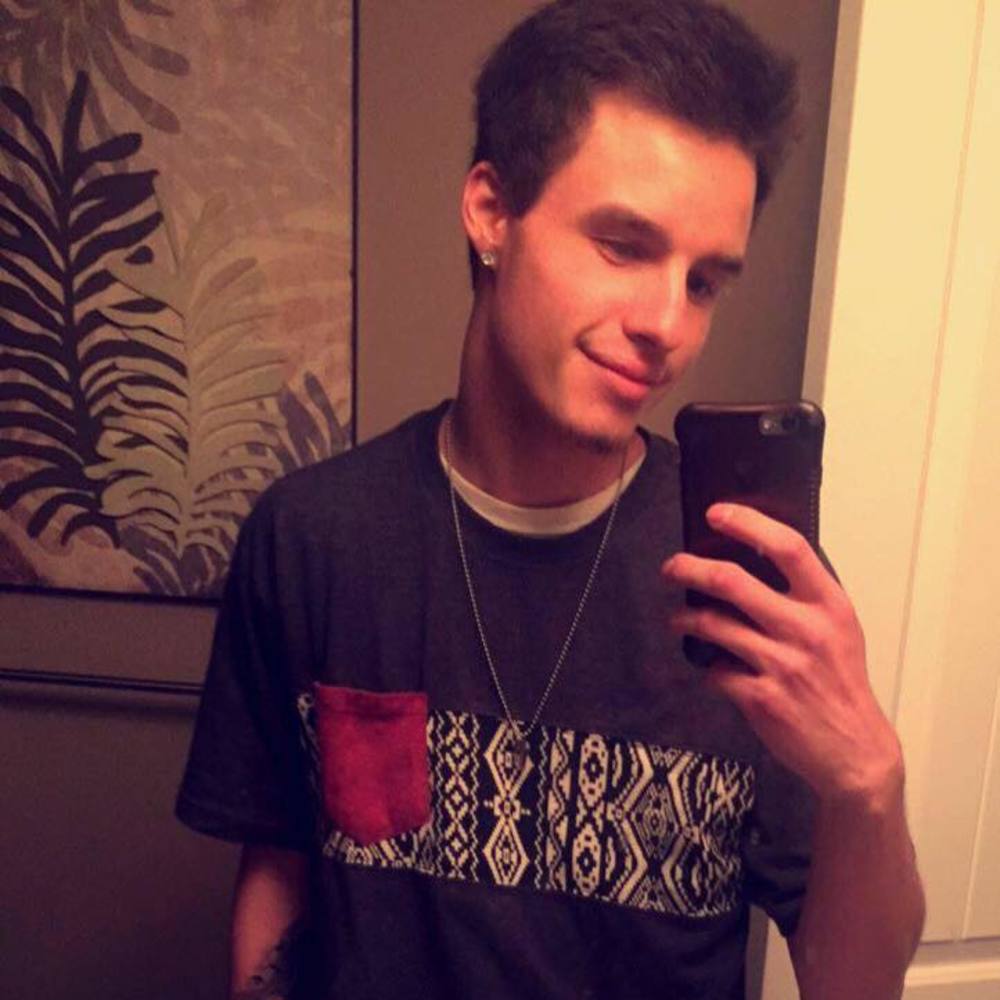 Meet your Posher, Taylor