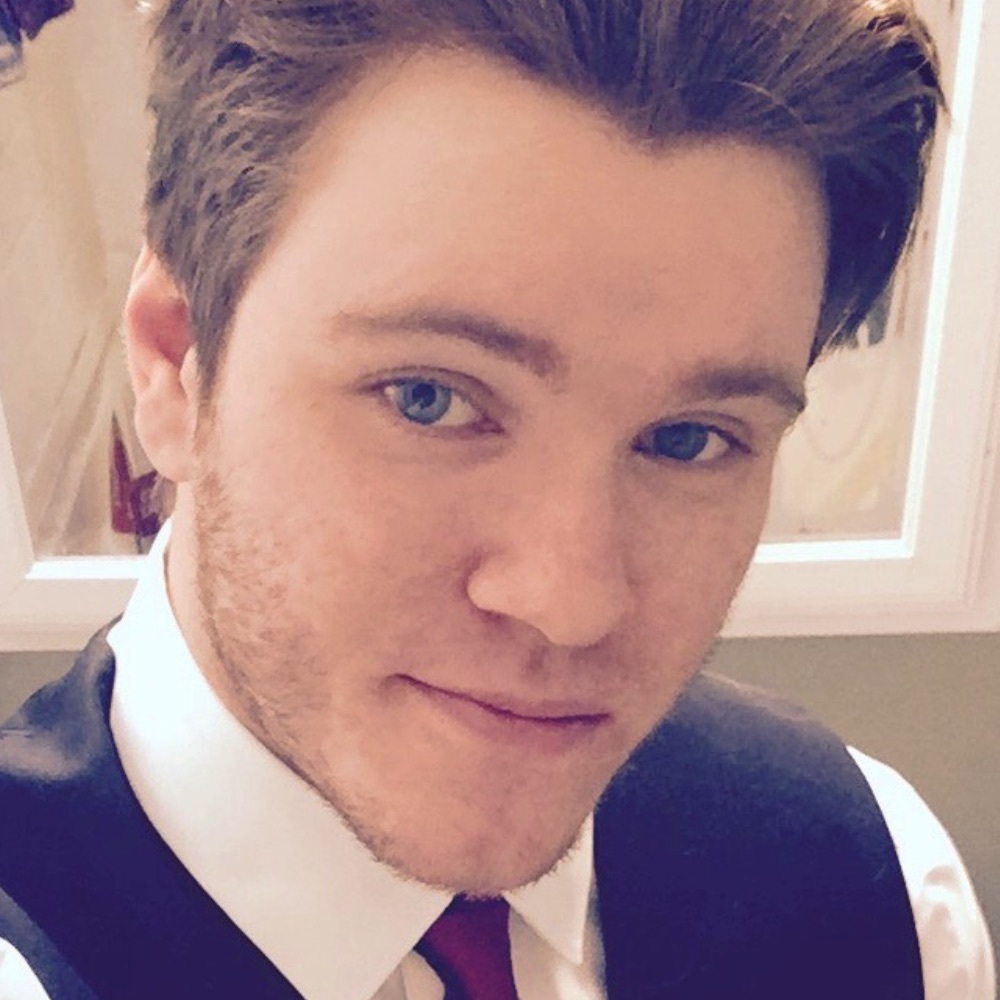 Meet your Posher, Alex