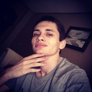 Meet your Posher, Zachary