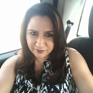 Meet your Posher, Becky