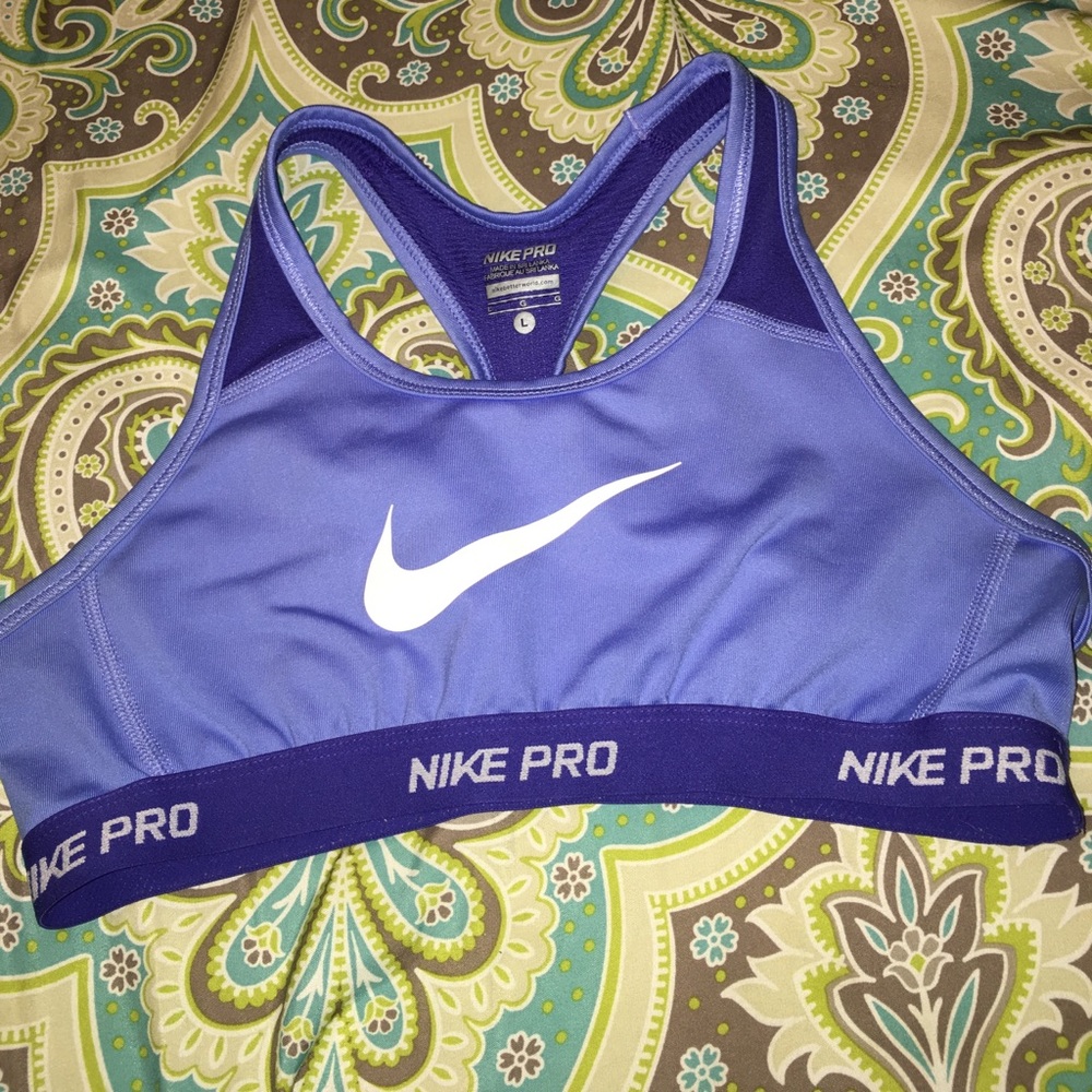 Nike large sports bra