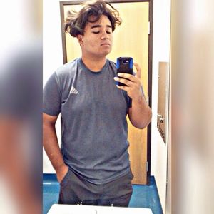 Meet your Posher, Aaron