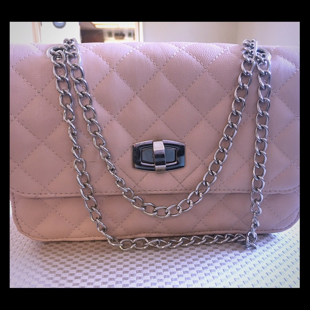 Express pink chain bag