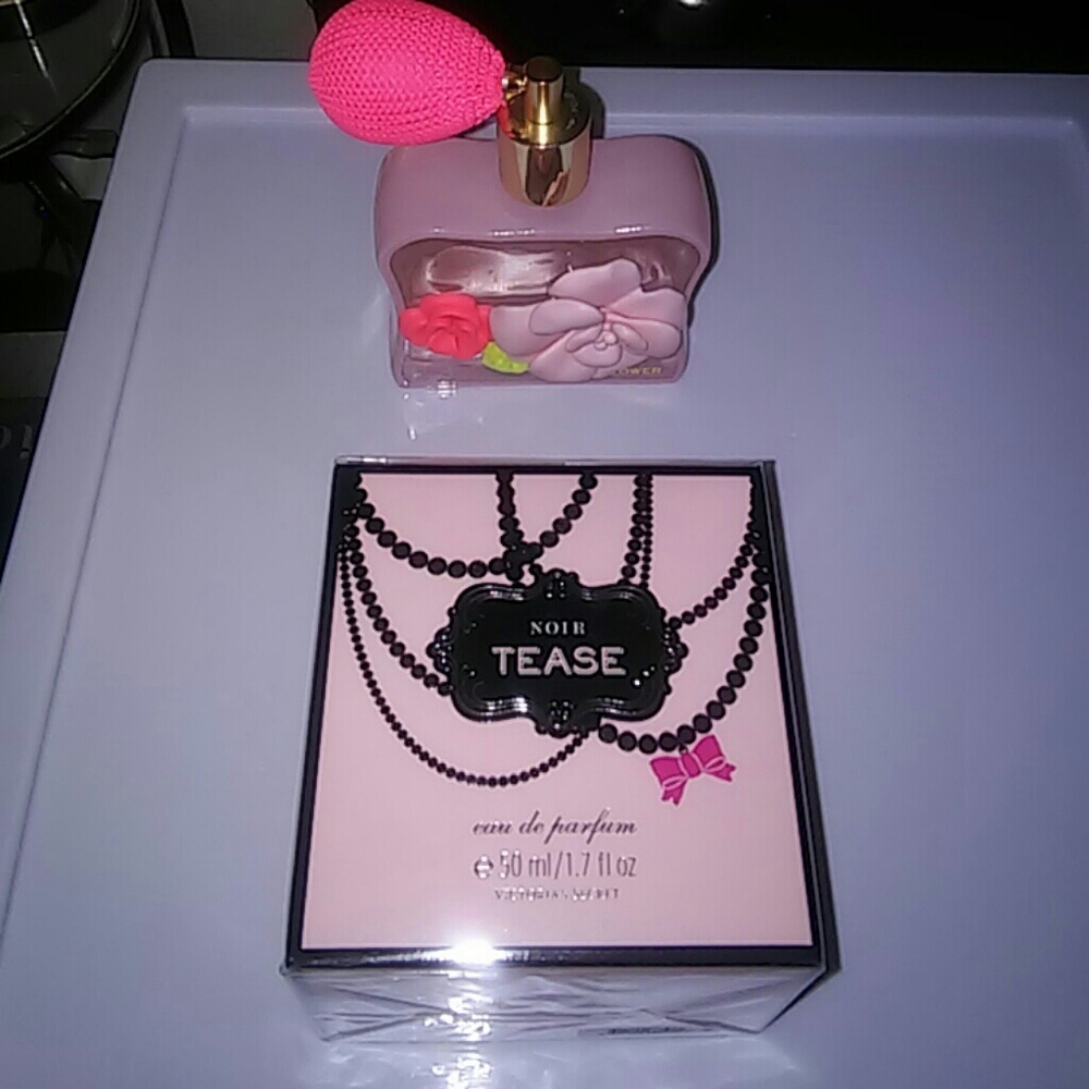 Victoria's Secret 1.7oz Noir Tease plus bonus