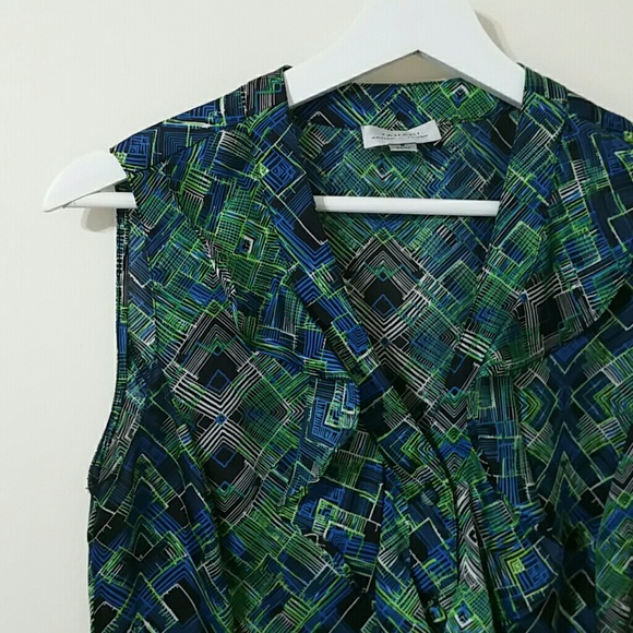 Tahari sleeveless ruffle front button down blouse - Picture 3 of 8