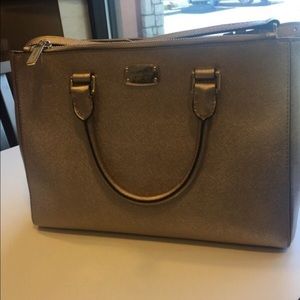 Michael Kors authentic bag, gold.