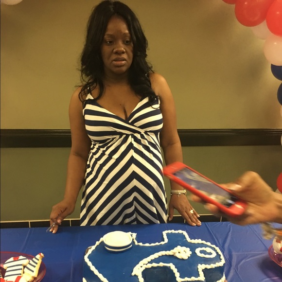 Meet your Posher, Latoya - Picture 1 of 1