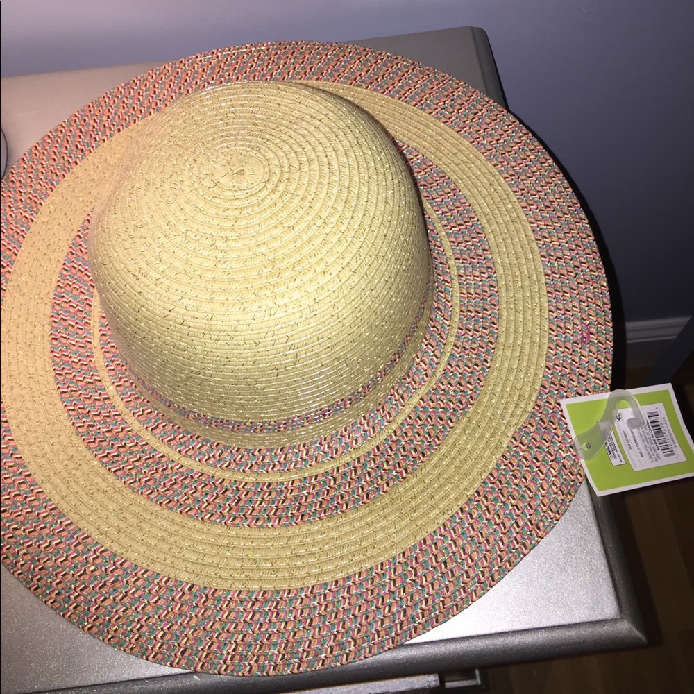 BEACH/SUMMER HAT!