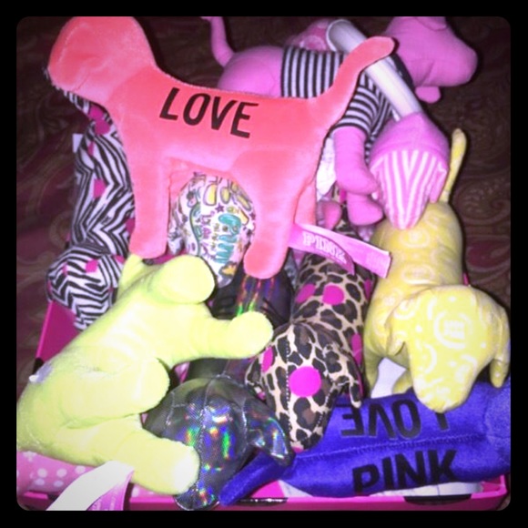 Victoria secret Pink Dog Collection - Picture 1 of 1