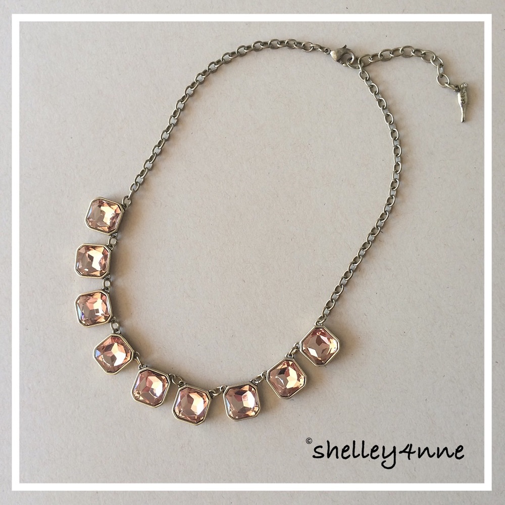 Retro Glam Blush Necklace