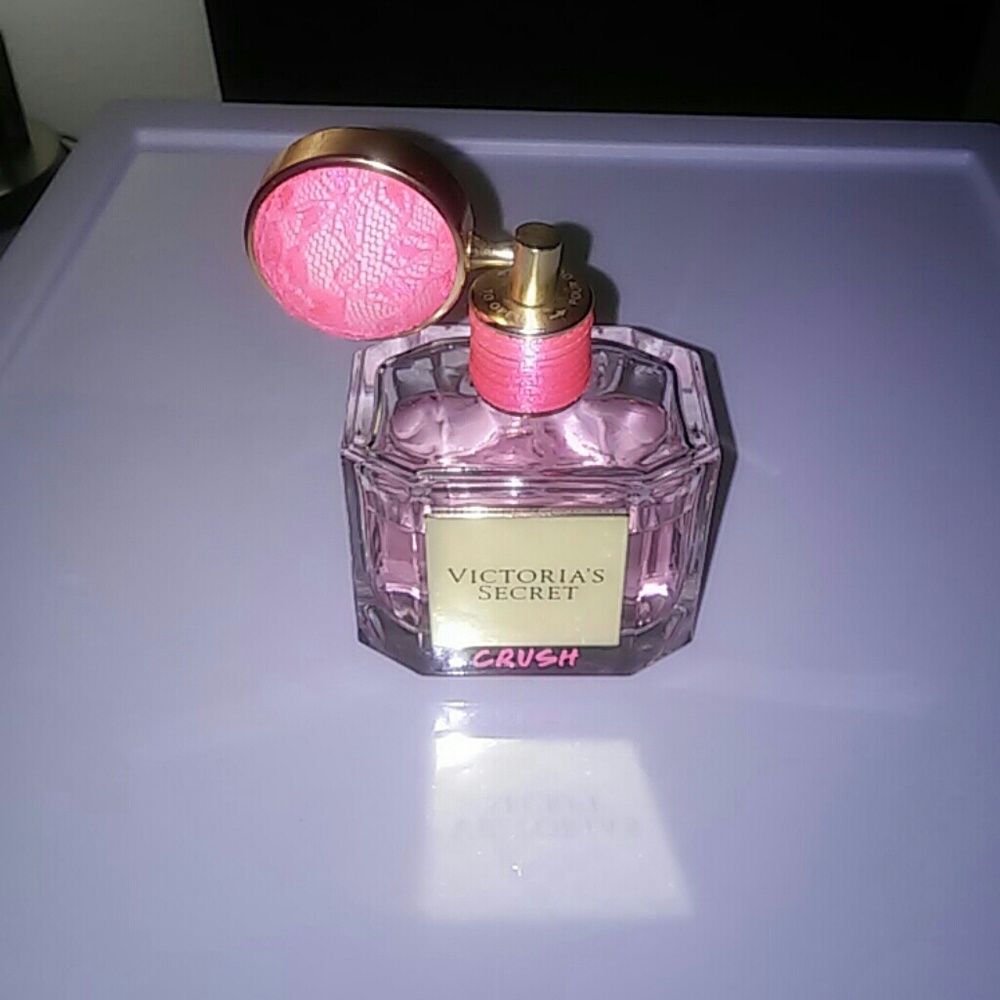 Victoria's Secret Crush perfume 3.4oz plus bonus