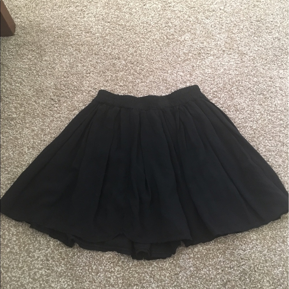 NWOT Brandy Melville skirt