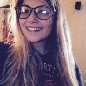 Meet your Posher, Bri