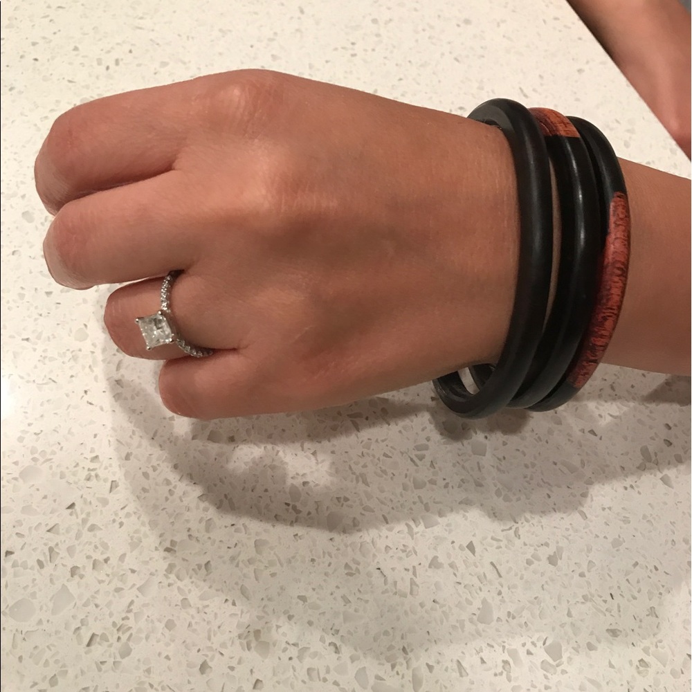 Bracelet - Picture 3 of 4
