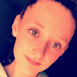 Meet your Posher, Hanna