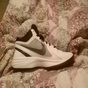 Nike Overplay VIII