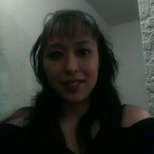 Meet your Posher, Leeann