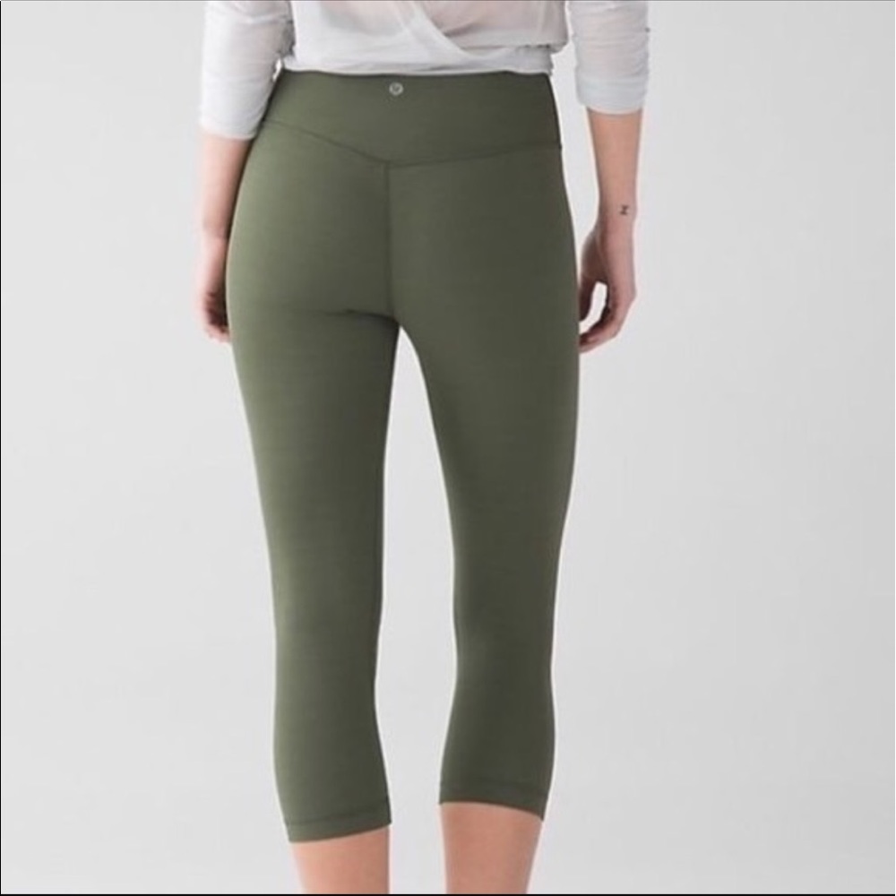 Lululemon align Crop