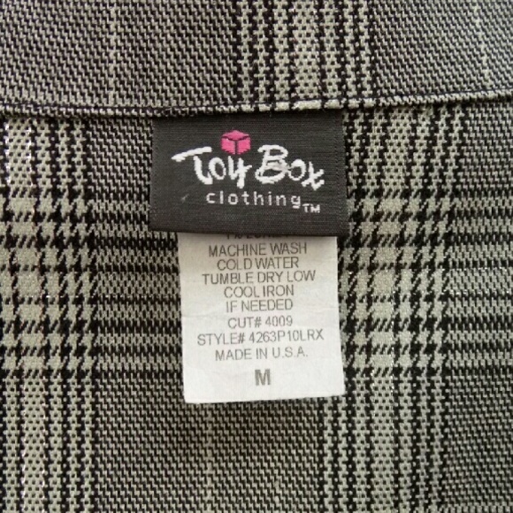 Toy Box - Picture 2 of 4