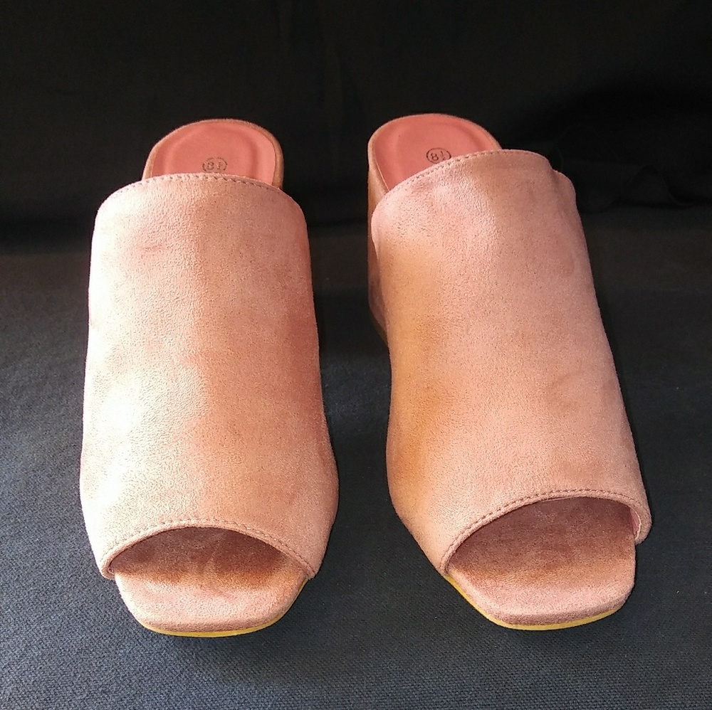 New Women's Slip On Pink Faux Suede Sandals - Picture 5 of 8