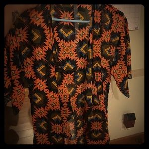 Small Monroe orange mustard blue tribal LULAROE!
