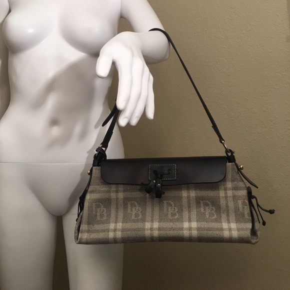 Dooney and bourke bag - Picture 5 of 5