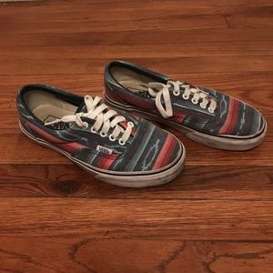 Pattern vans shoes