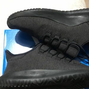 Adidas shadow tubular black