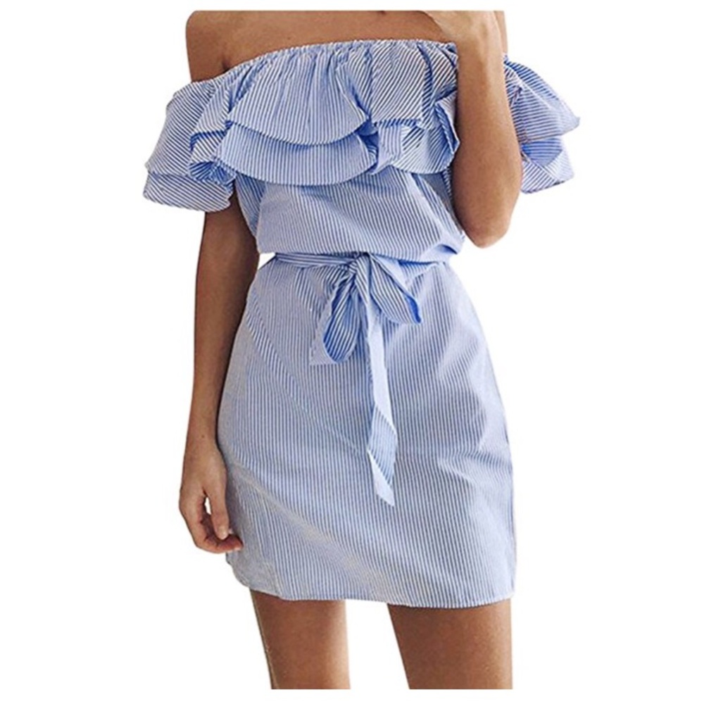 Ruffles off shoulder