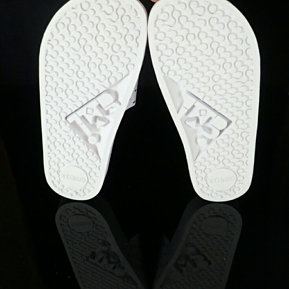 The White Brand Watermelon Slides 6 - New - Picture 4 of 4