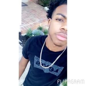 Meet your Posher, Clarence