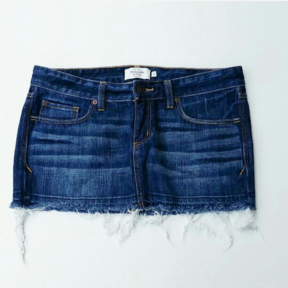 Abercombie & Fitch denum mini skirt size 2