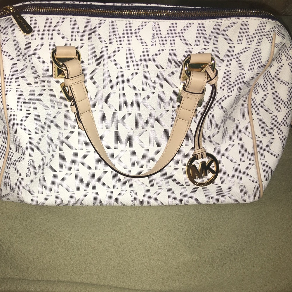 MK purse ACCEPTING ALL OFFERS