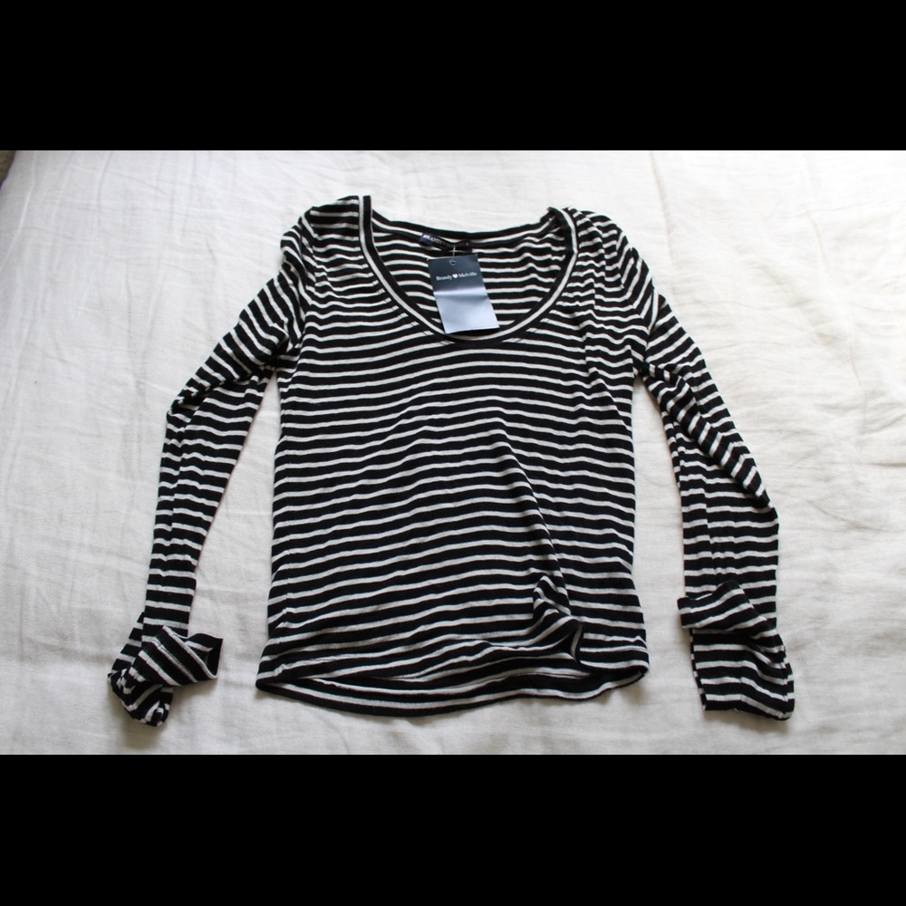 Brandy Melville long sleeve stripped top