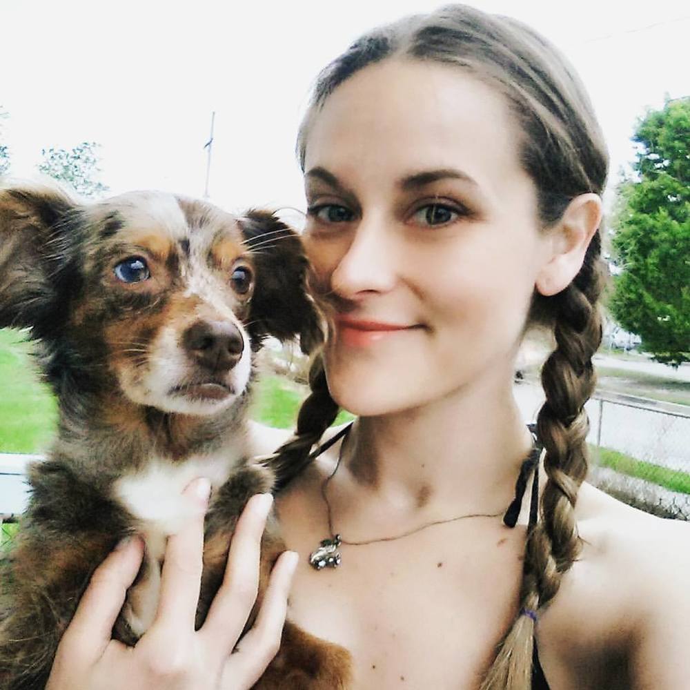 Meet your Posher, Melissa