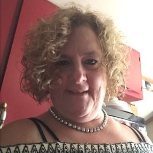 Meet your Posher, Patricia