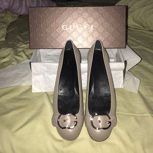 Gucci Sachalin Flats New in Box Size 9 Grey
