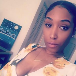 Meet your Posher, Dana