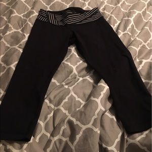 Lululemon wunder under crops