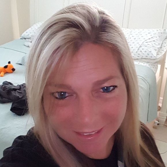 Meet your Posher, Kim - Picture 1 of 1