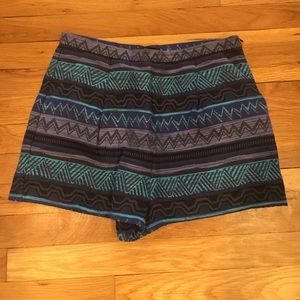 F21 printed shorts size med