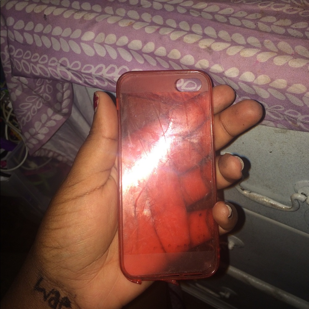 iPhone 5/5s red case