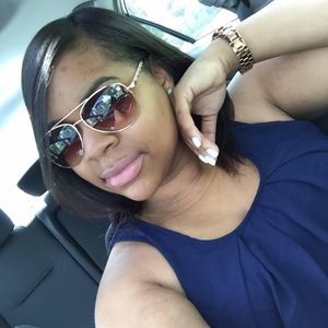 Meet your Posher, Sharice