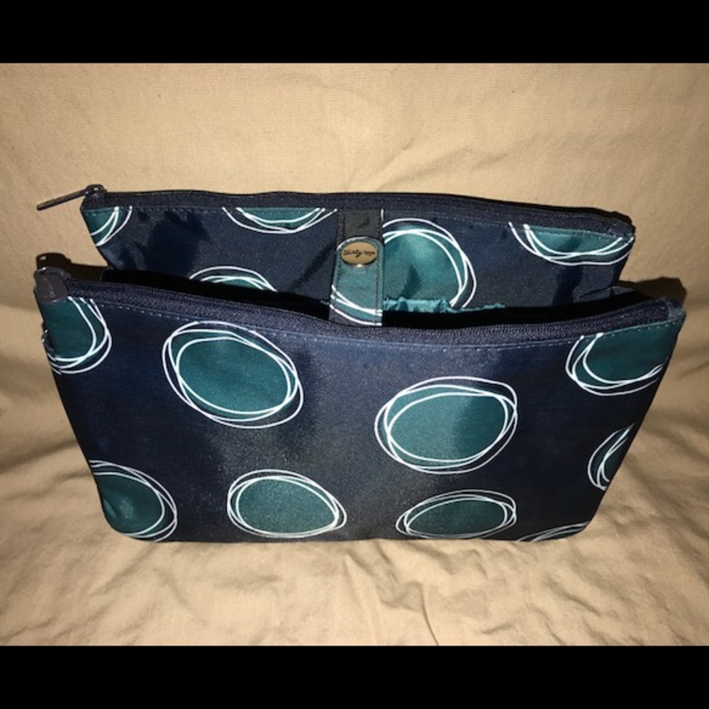 Thirty one swap it pocket