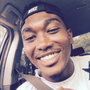 Meet your Posher, Stanley